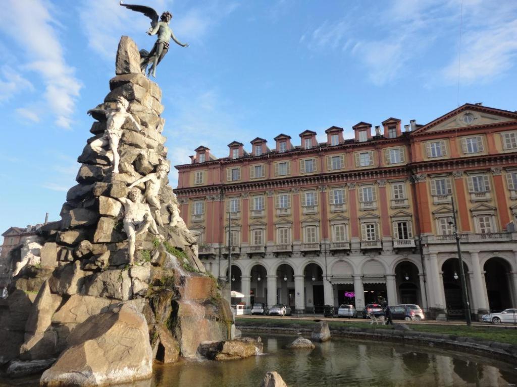 Sweet Apt Piazza Statuto 9 Deluxe Nel Pieno Centro Di Torino Exterior photo